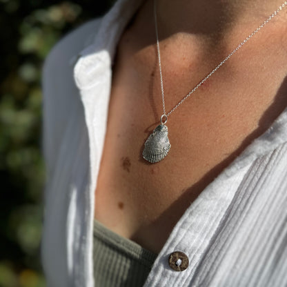 Silver Clam Shell Charm Necklace