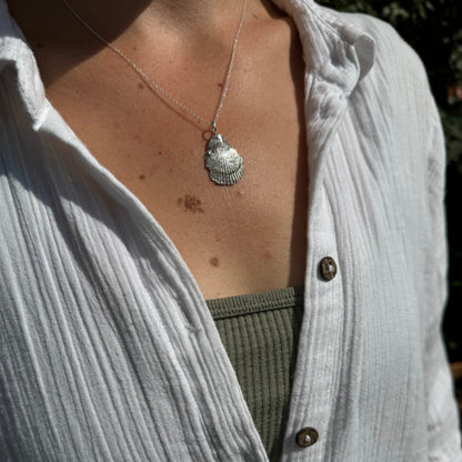 Silver Clam Shell Charm Necklace